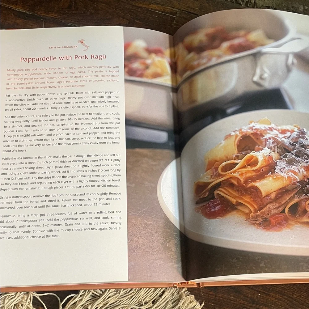 Williams Sonoma Italian Cuisine Cookbook
